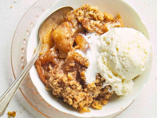 10 Grandma-Approved Apple Recipes to Savor All Season