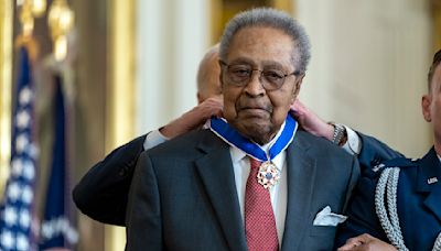 MLK speechwriter Clarence B. Jones awarded Presidential Medal of Freedom