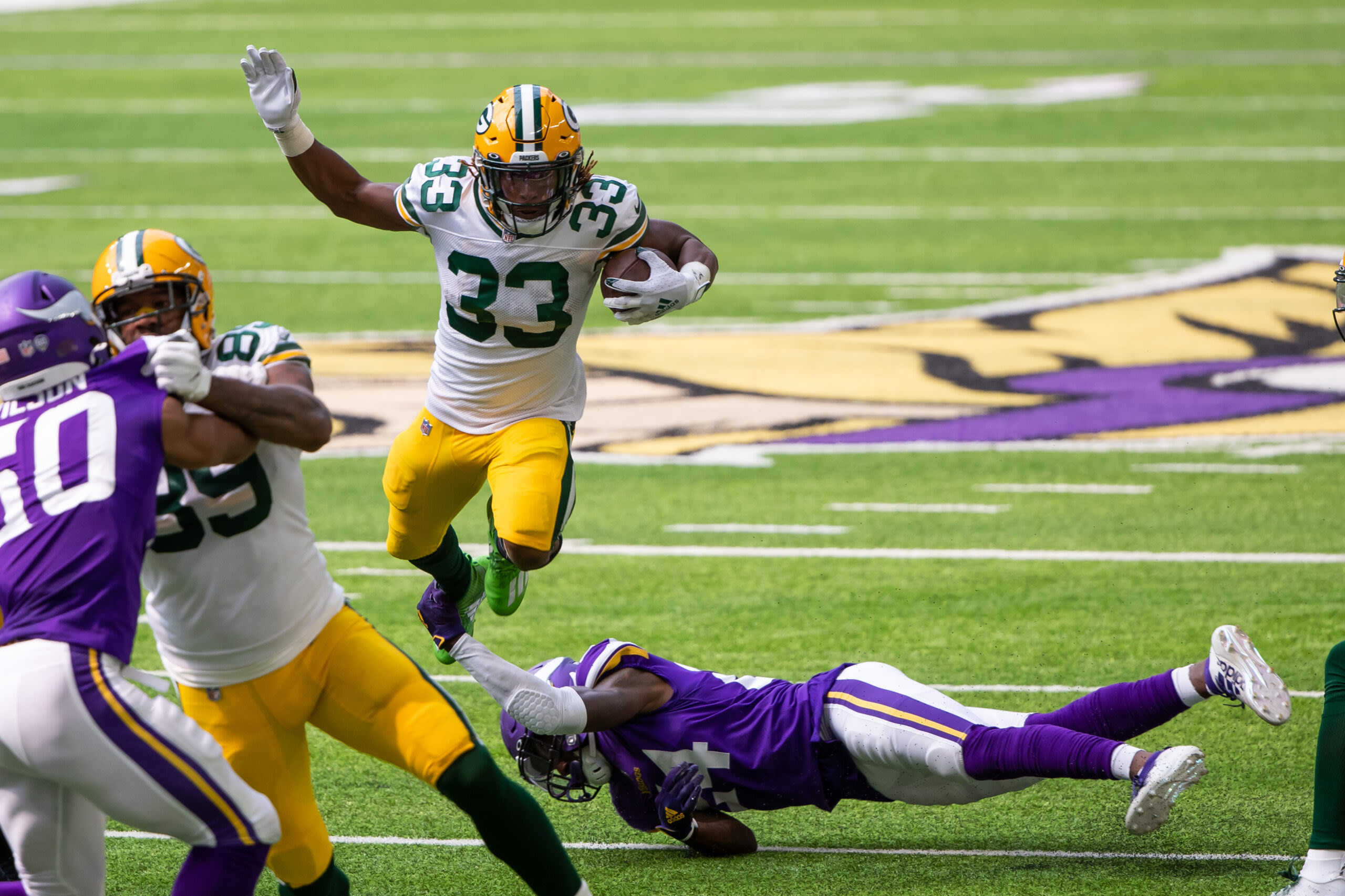 Sports Illustrated predicts Aaron Jones to be involved in passing game