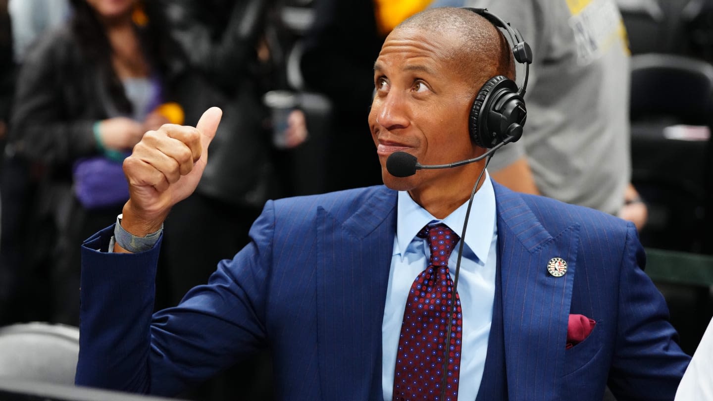 Reggie Miller's broadcasting draws ire from Wolves fans after Game 1