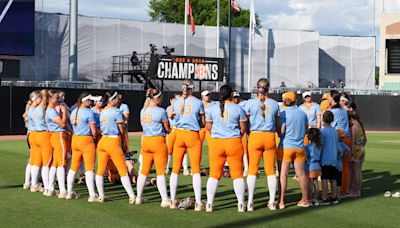 Why does Lady Vols softball wear blue uniforms? Explaining story behind 'Summitt Blue' jersey