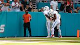 Dolphins’ Tyreek Hill Rolls Out Handcuff TD Celebration After Pre-Game Detainment