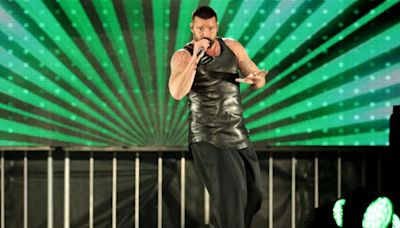 Ricky Martin acalla críticas a su cuerpo con esta foto