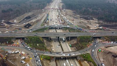 M25 closure – live: Heavy traffic at junction 9 and 10 as drivers ‘ignore’ official diversion route