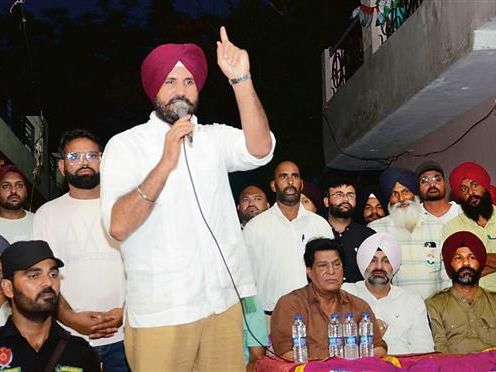 Warring criticises state govt for neglecting Jalandhar West