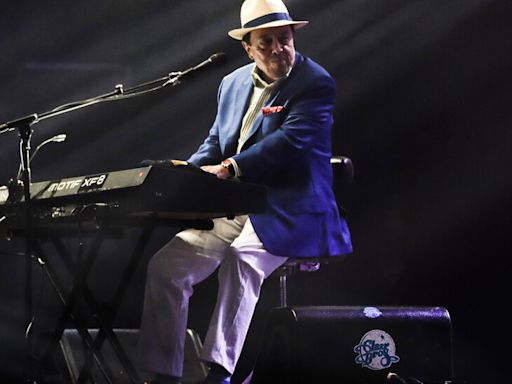 Sergio Mendes: 10 Essential Songs