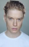 Freddie Fox