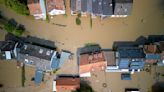 Todesopfer nach Hochwasser - Banger Blick aufs Wetter