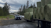 Truck hauling unsecured hay near Cheney endangers drivers on highway | FOX 28 Spokane