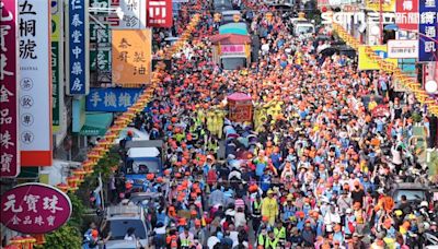 滿懷感恩白沙屯媽祖！萬人隨行入北港 進香路上數不盡的感動