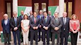 La Junta sitúa a los gestores administrativos en "la base" para hacer "una Andalucía líder sobre certidumbres"