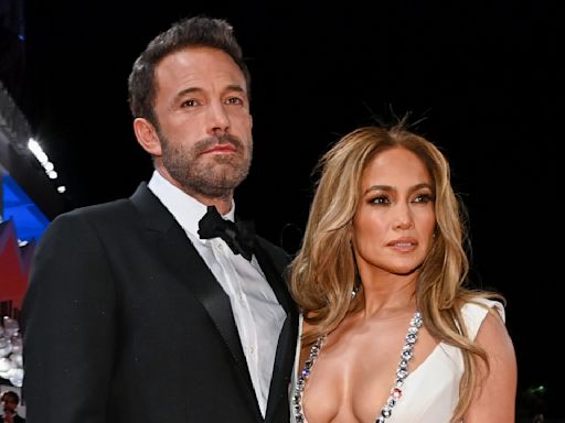 Em meio a rumores de crise, Jennifer Lopez e Ben Affleck são vistos juntos pela 1ª vez após 47 dias e detalhe chama a atenção; veja fotos - Hugo Gloss