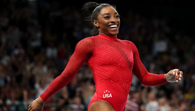 Simone Biles Just Revealed Her Entire Olympics Make-Up Routine