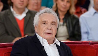 Michel Sardou demande aux politiques d'"arrêter de faire chier les Français", son dernier coup de gueule remarqué !