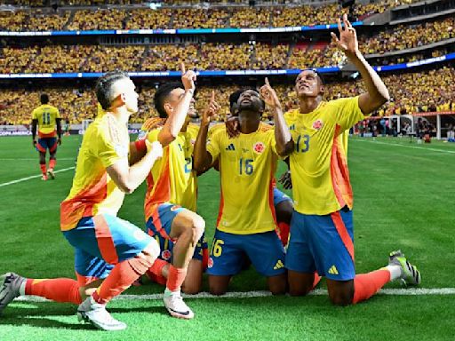 Colombia vence a Paraguay de la mano de James Rodríguez en Copa América