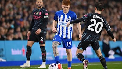 El DT del Brighton remarcó el error de Valentín Barco en el gol del Manchester City pero sorprendió con su reflexión