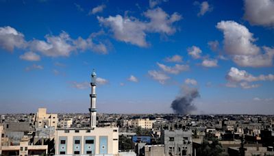 Hamas accepts ceasefire proposal, awaiting word from Israel