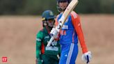 India trounce Bangladesh by 10 wickets to reach Women's T20 Asia Cup final