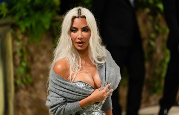 Kim Kardashian Revealed Why She Couldn't Walk At The Met Gala, And She's Honestly Lucky She Didn't Hurt Herself