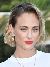 Nora Arnezeder