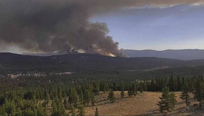 Evacuations ordered in Northern California after lightning sparks 4 fires in Plumas County