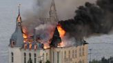 Rusia bombardeó y destruyó el emblemático castillo de Harry Potter en Ucrania
