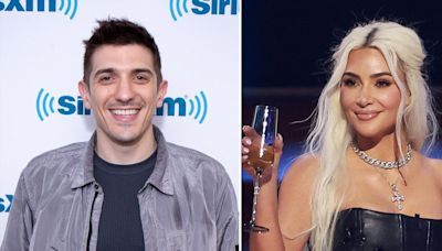 Andrew Schulz Says Kim Kardashian Was ‘Dissociated’ at Tom Brady Roast