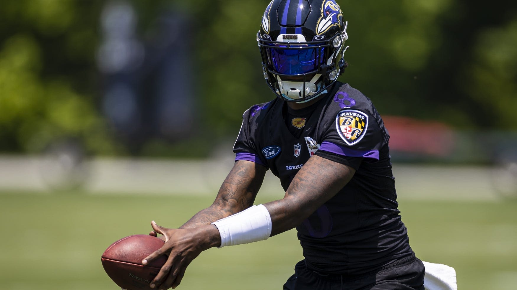 Lamar Jackson misses third straight training camp practice with an undisclosed illness