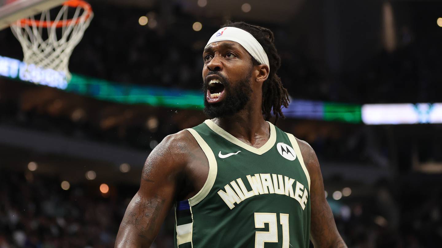 NBA Playoffs: Bucks G Patrick Beverley chucks balls at multiple Pacers fans amid elimination