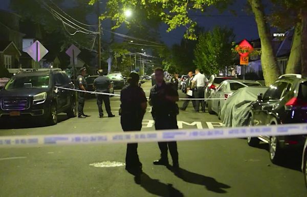 Queens house party shooting: 1 killed, 2 injured