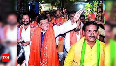 BJP's High-Octane Campaign in Kashi Varanasi | Varanasi News - Times of India