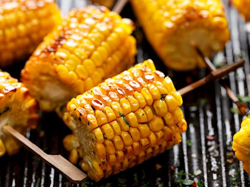 How to Cook Corn on the Cob: 4 Methods That Deliver Delicious Results