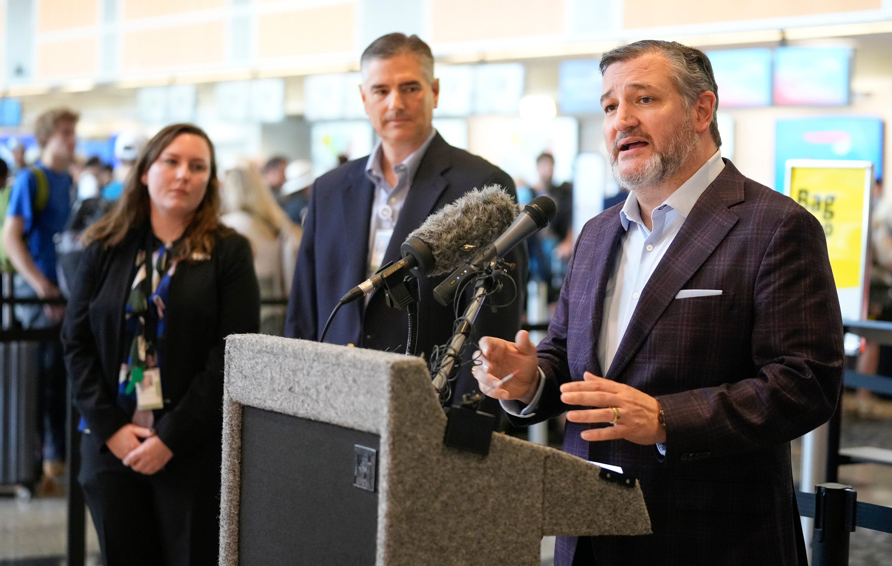 Sen. Ted Cruz touts bipartisan aviation package to invest, improve ABIA, Texas' airports