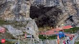 Over 20,000 pilgrims visit Amarnath cave shrine, total crosses 1.50 lakh