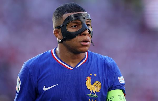 Kylian Mbappe 'needed to wipe his eyes' due to struggles wearing protective mask