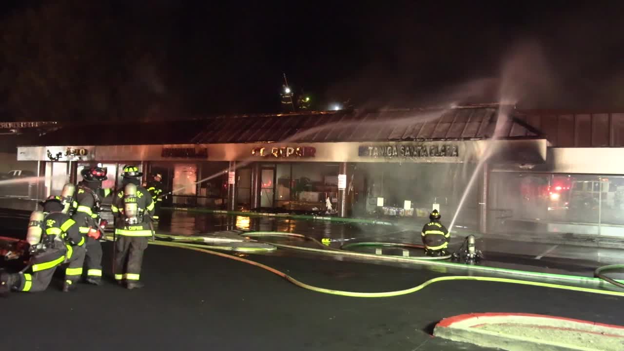 San Jose strip mall fire damages businesses