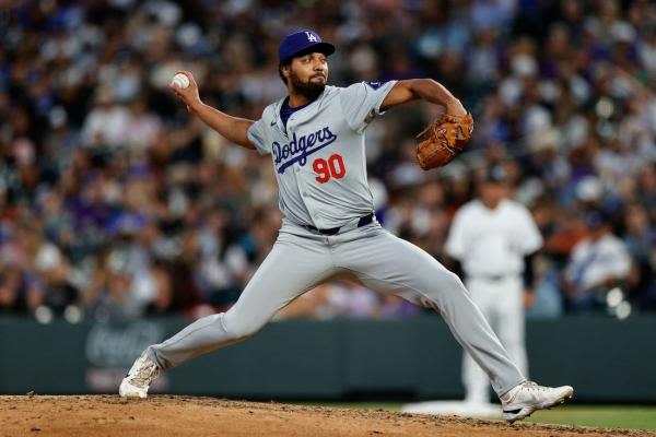 Dodgers option RHP Michael Petersen, begin roster maneuvers