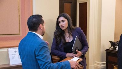 Legisladores latinos de CA eligen proyectos de ley prioritarios para 2024. Son estos