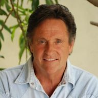 Robert Hays