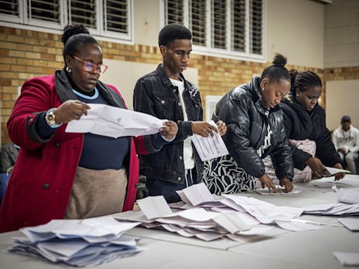 First results announced from South Africa election