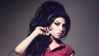 ¿Cómo fue la muerte de Amy Winehouse?