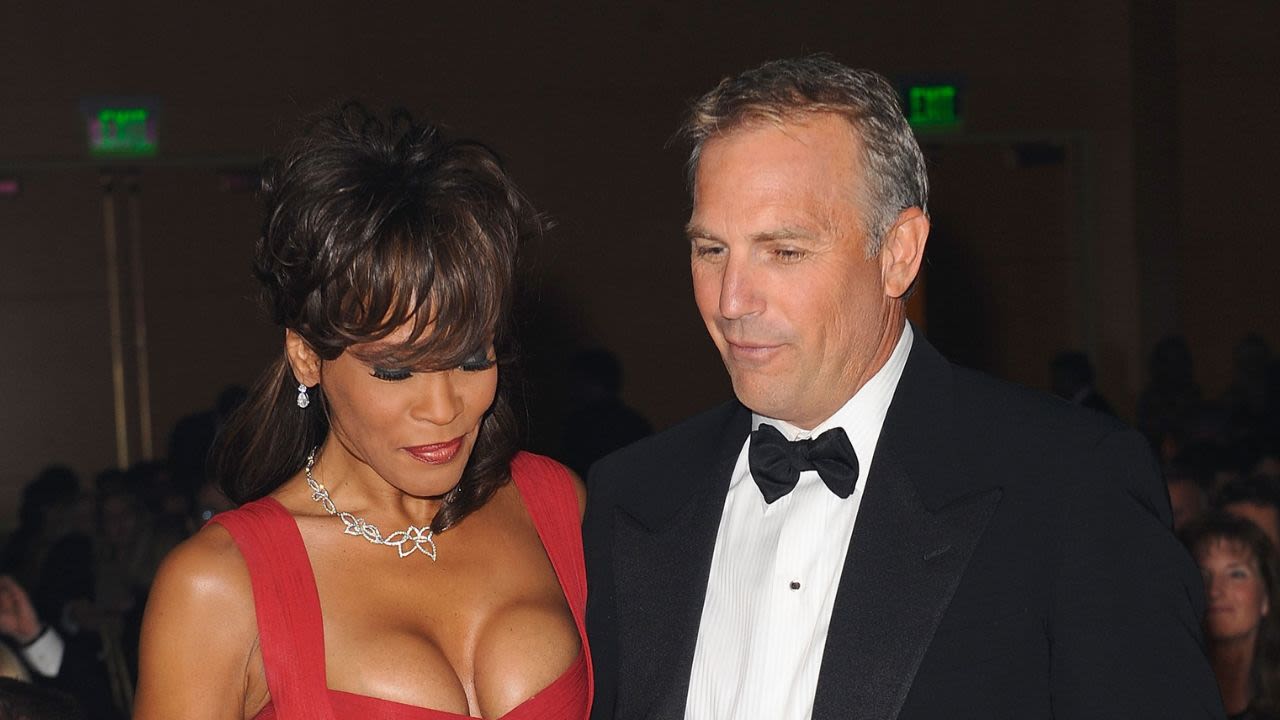 Kevin Costner Says CNN Tried To Shorten His Eulogy At Whitney Houston’s Funeral, But He Refused: ‘I Don’t Care’
