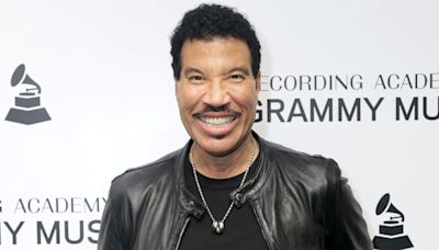 Lionel Richie Reacts to Carrie Underwood Joining Him and Luke Bryan on American Idol - E! Online