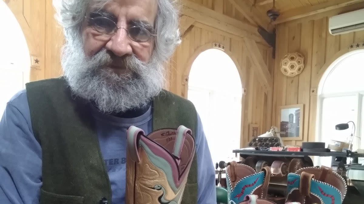 This cowboy boot craftsman used to make nuclear detectors - Marketplace