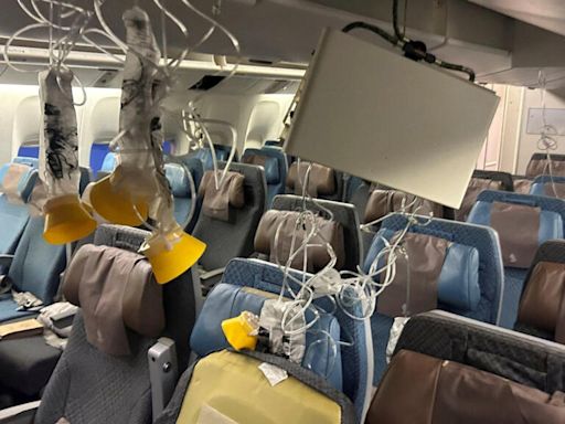 Un muerto y una treintena de heridos en medio de "fuertes turbulencias" en un vuelo Londres-Singapur