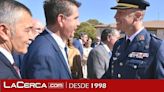 Santiago Cabañero asiste a la toma de posesión del Coronel Sánchez Caamaño en la Base Aérea de Albacete