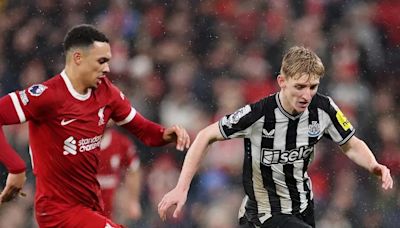 Virgil van Dijk knows impact Anthony Gordon can make at Liverpool as Newcastle await next move