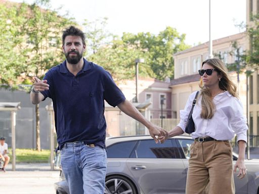 Gerard Piqué : arrivée remarquée au tribunal, main dans la main avec Clara Chia Marti