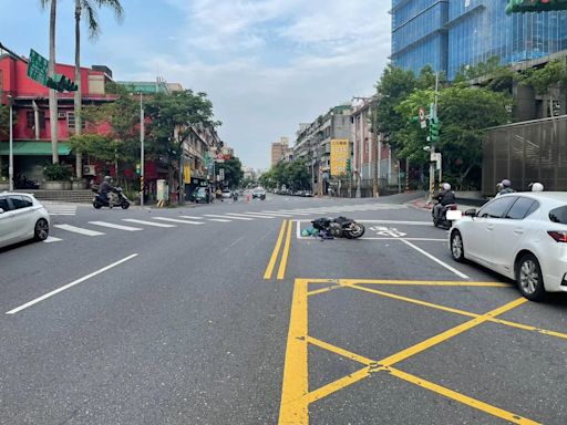 影/畫面太驚悚！木柵男駕車高速狠撞停等機車 騎士慘遭噴飛凌空重摔亡