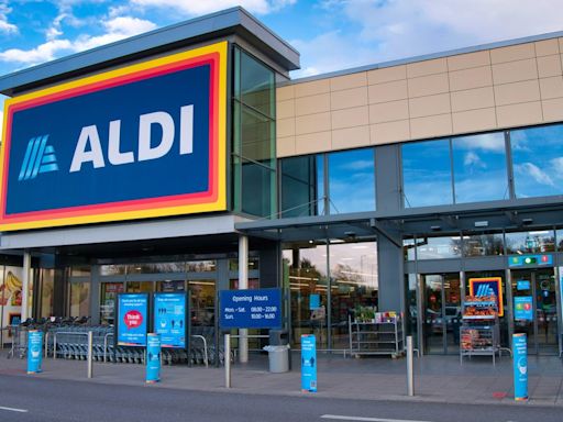 3 Best Desserts To Buy at Aldi (and 1 To Avoid)